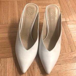 Beautiful white Vince Camuto pumps